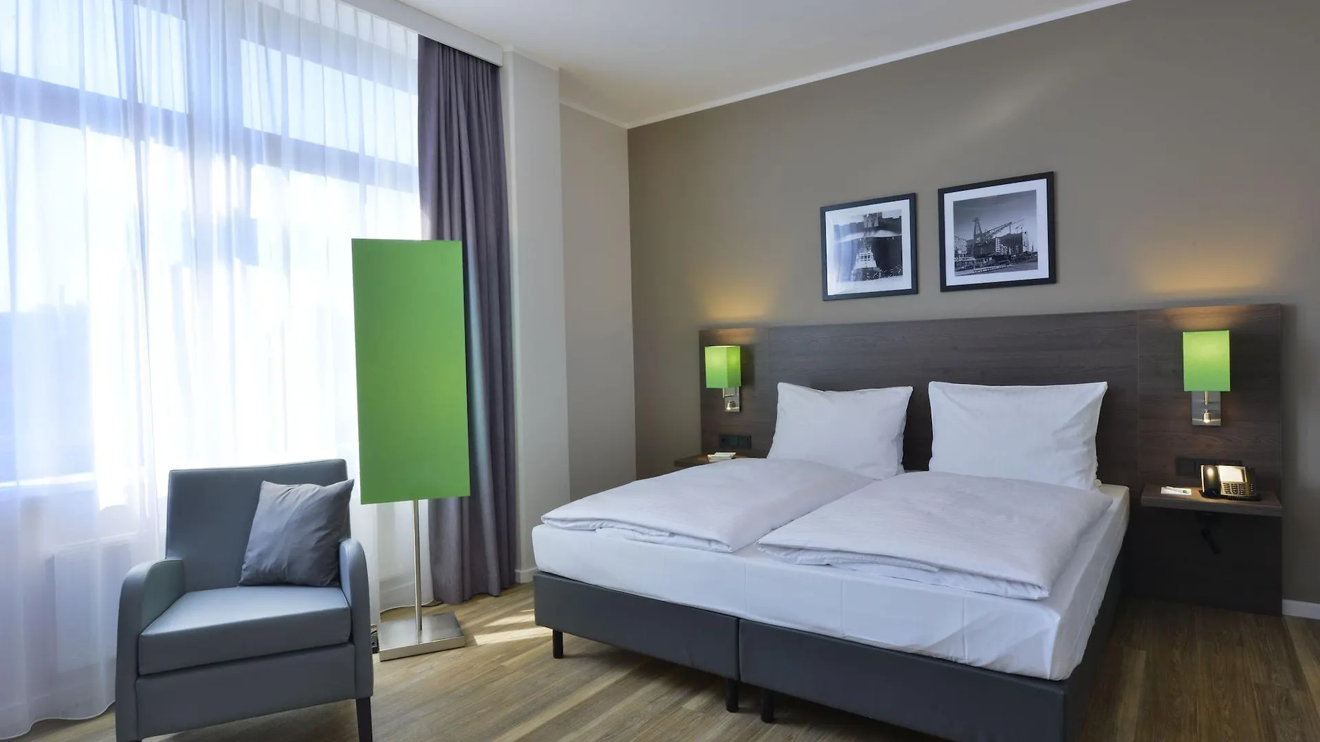 Appartello Smarttime Living Hambourg 3*,
