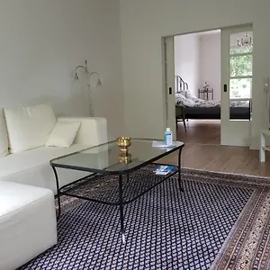 https://ganze-wohnung-mit-garten.hotelsinbremen.net